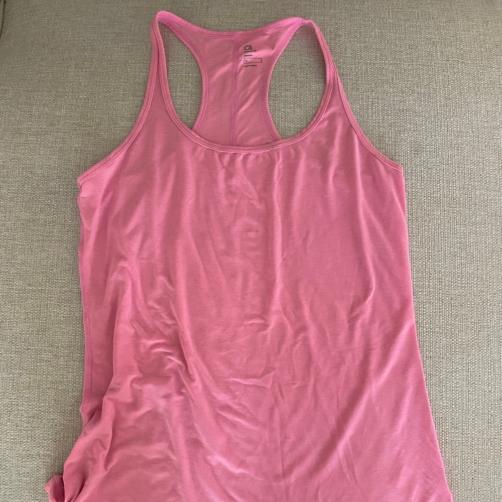 GapFit Tank Top
